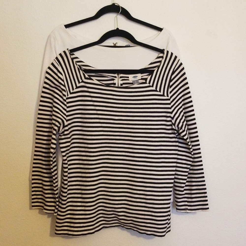 Pair of Old Navy 3/3 Sleeve Boatneck Shirts